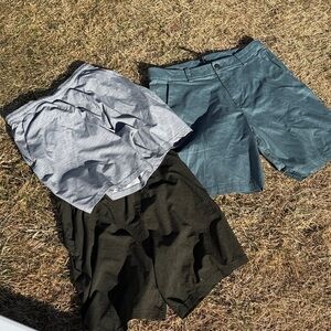 lululemon athletica Men's Athletic Shorts - Gray, Teal, Black